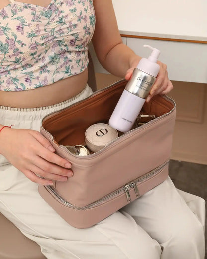 Vegan Leather Toiletry Bag nobltravel