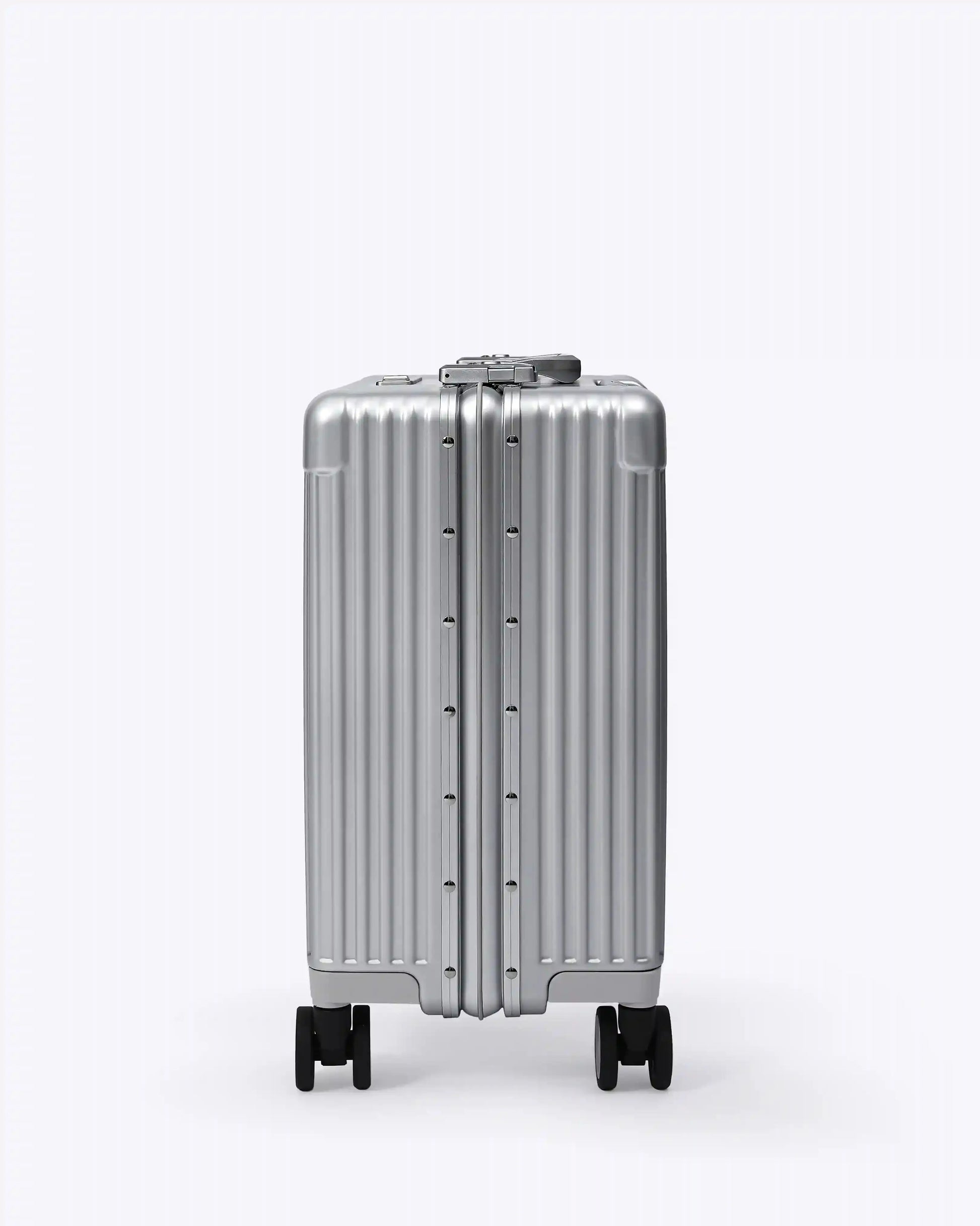Carry-On: All-In-One Mini nobltravel