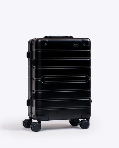 Carry-On: Aluminum nobltravel