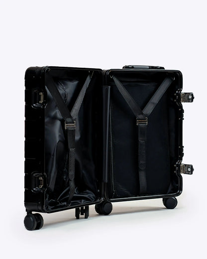 Carry-On: Aluminum nobltravel