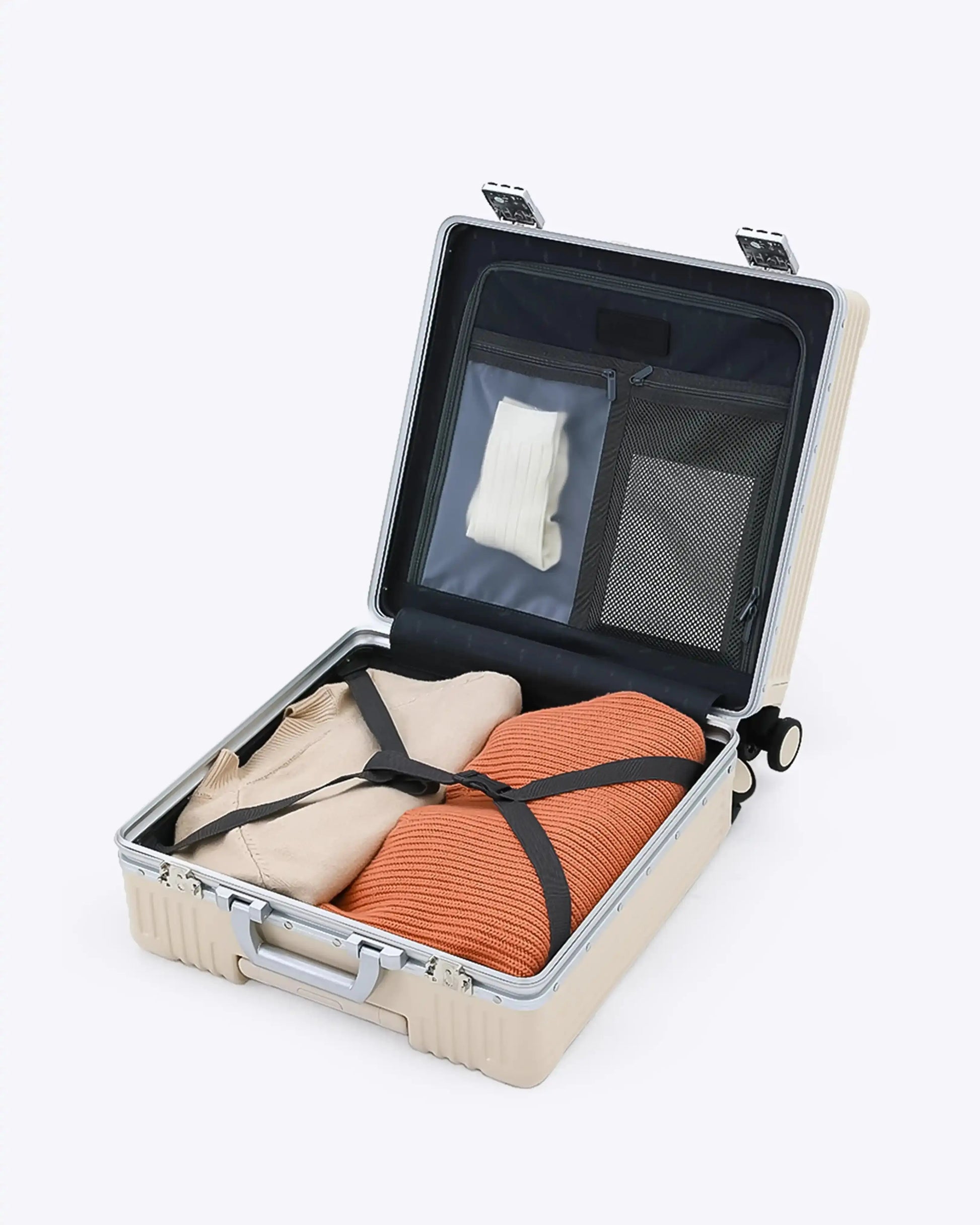 Carry-On: All-In-One Mini nobltravel