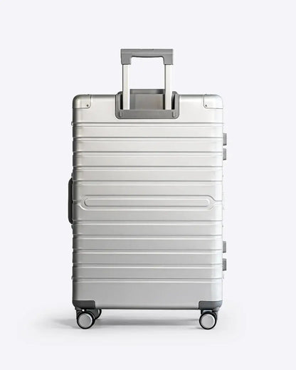 Check-in: Aluminum 28" nobltravel