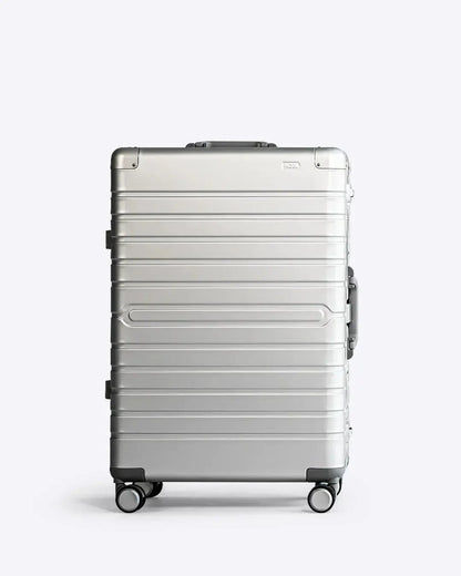 Check-in: Aluminum 28" nobltravel