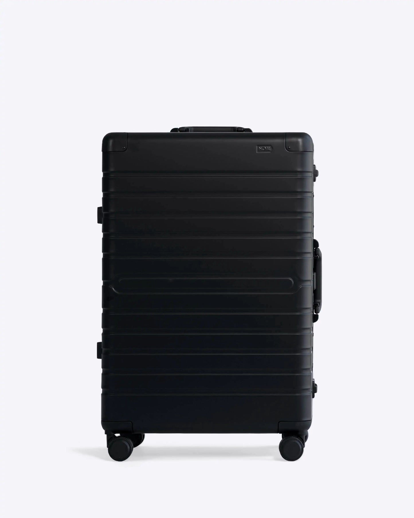 Check-in: Aluminum 28" nobltravel