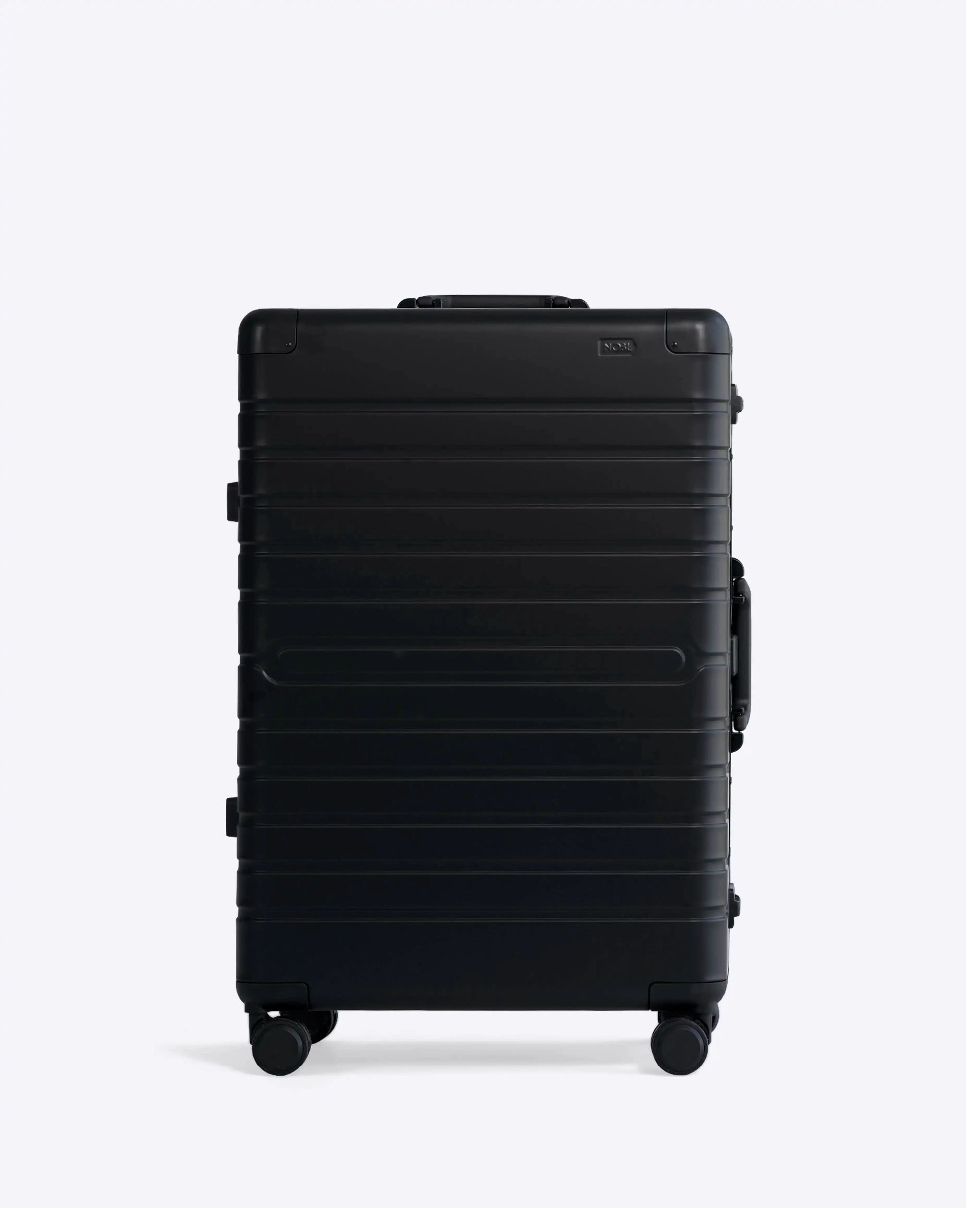 Check-in: Aluminum 28" nobltravel