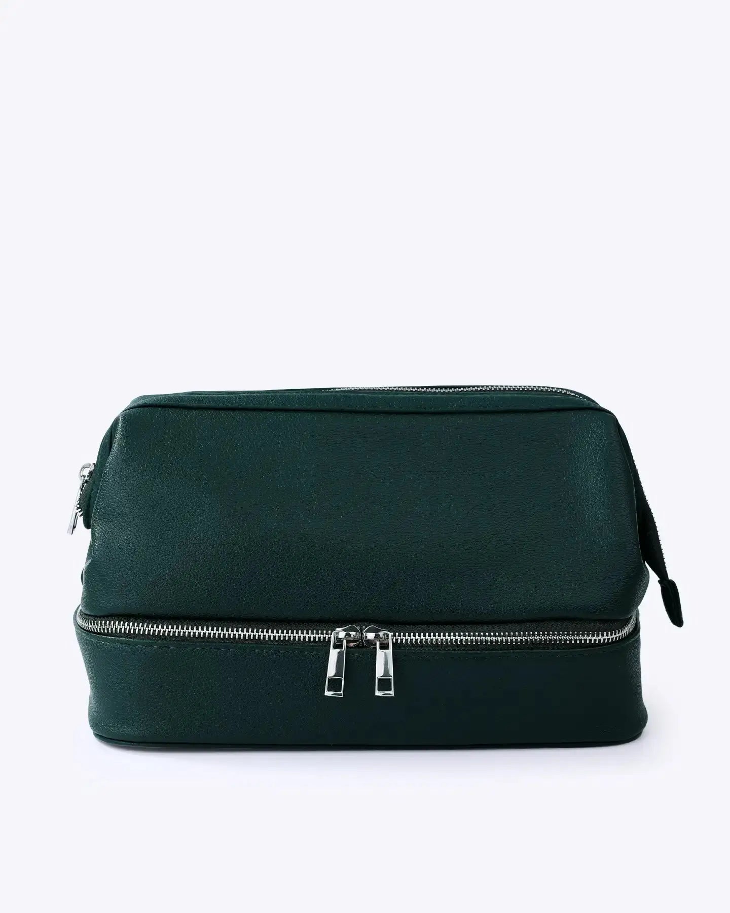 Vegan Leather Toiletry Bag nobltravel