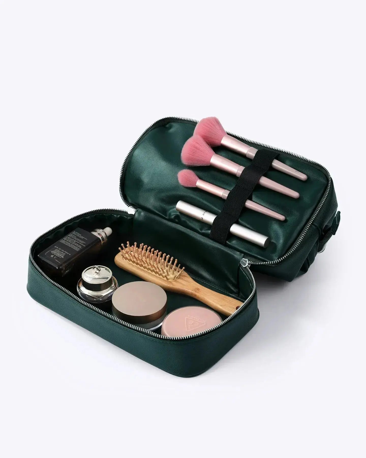 Vegan Leather Toiletry Bag nobltravel