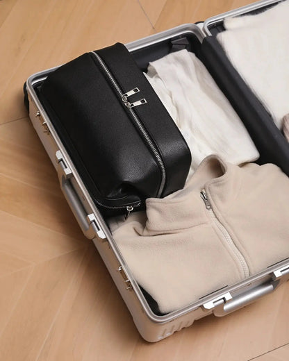 Vegan Leather Toiletry Bag nobltravel