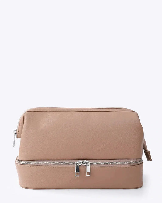Vegan Leather Toiletry Bag nobltravel