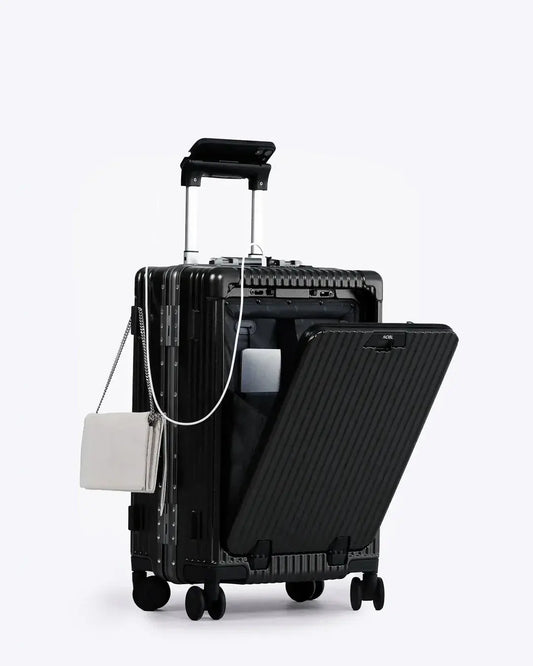 Carry-On: All-in-One 19" nobltravel