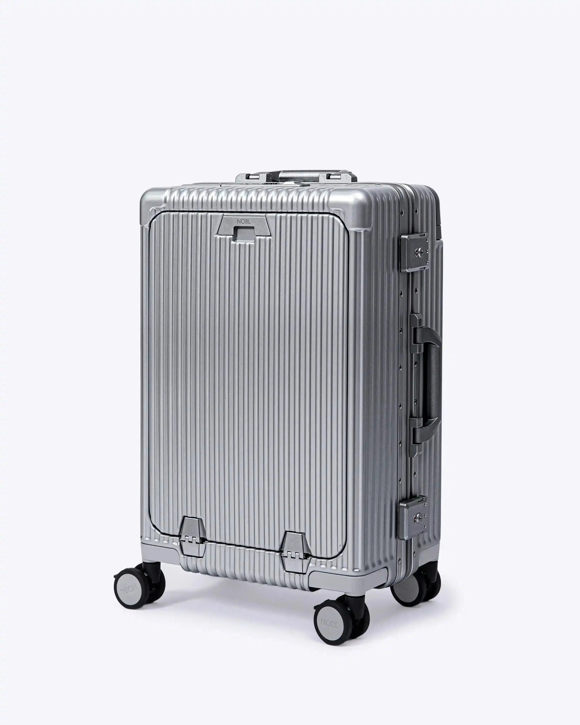 Carry-On: All-in-One Wide Handle nobltravel