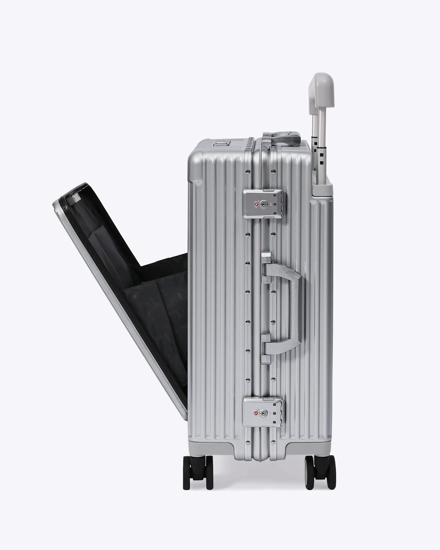 Carry-On: All-in-One Wide Handle nobltravel