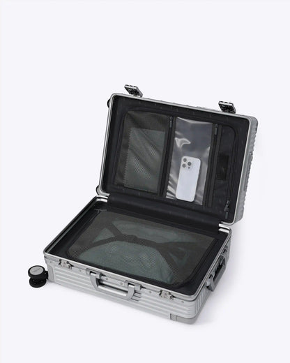 Carry-On: All-in-One Wide Handle nobltravel