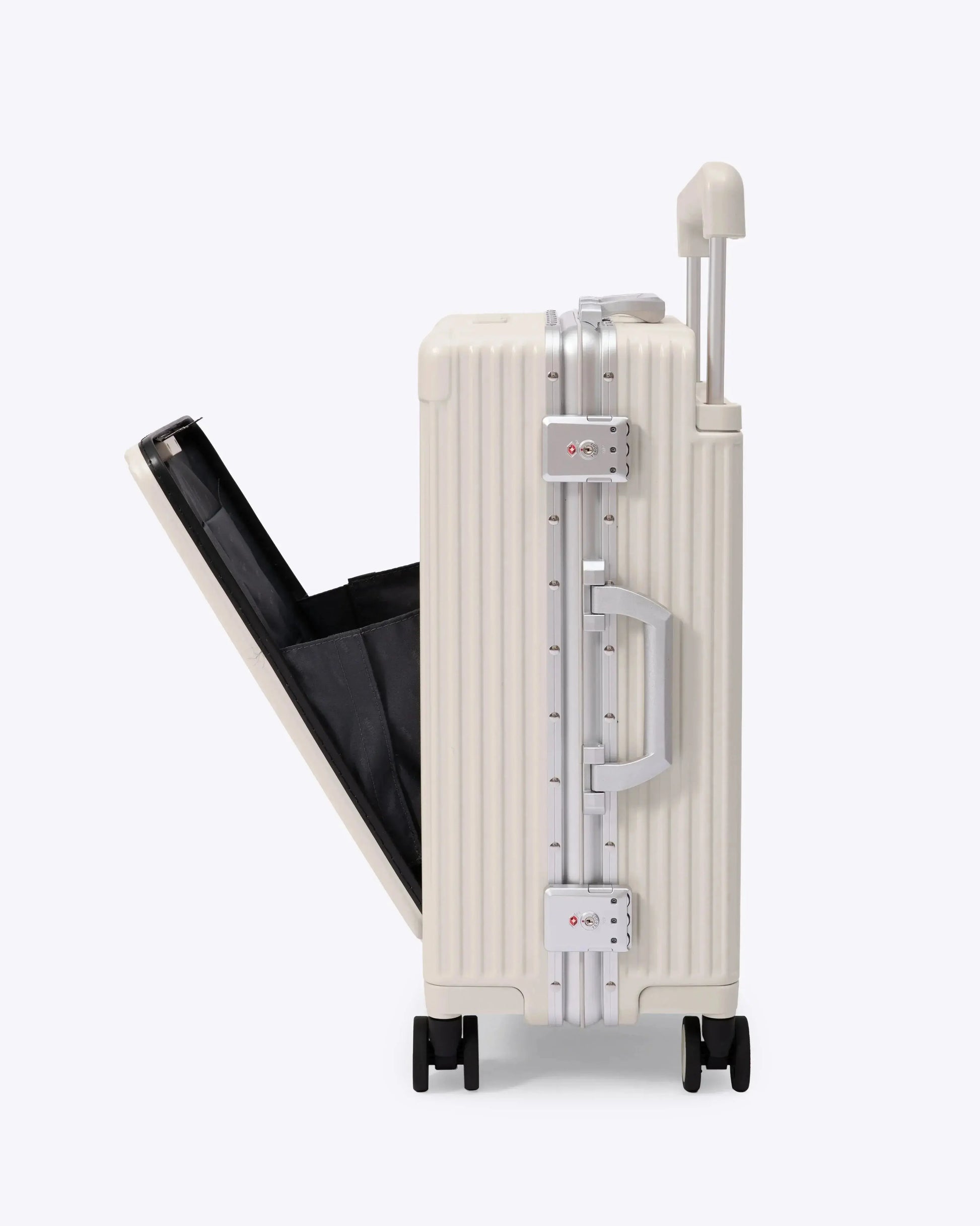 Carry-On: All-in-One Wide Handle nobltravel