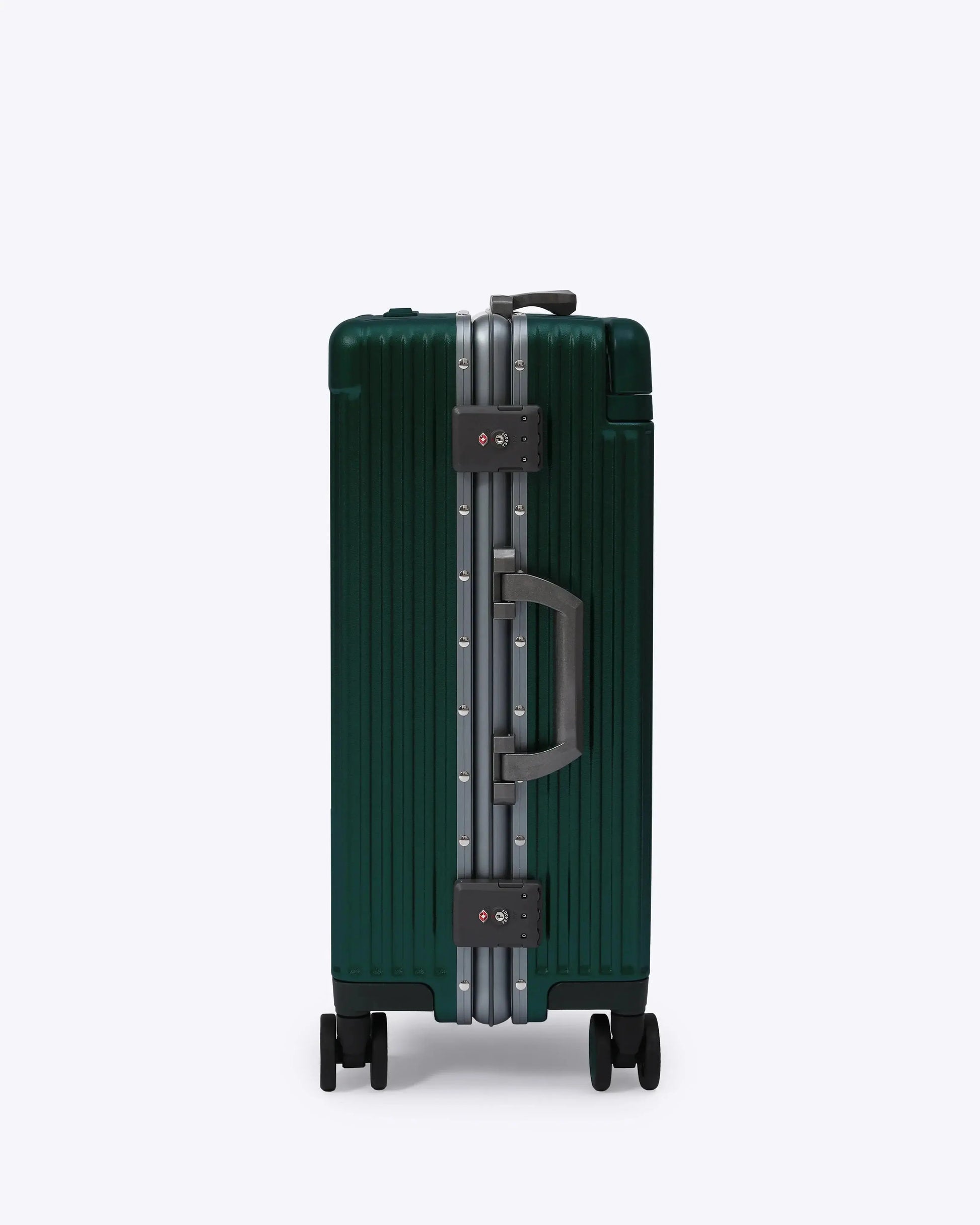 Carry-On: All-in-One Wide Handle nobltravel