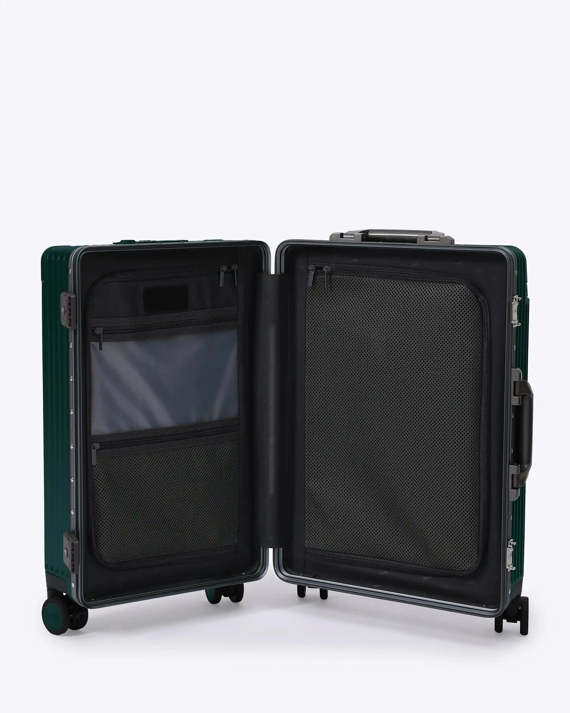 Carry-On: All-in-One Wide Handle nobltravel