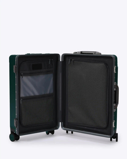 Carry-On: All-in-One Wide Handle nobltravel