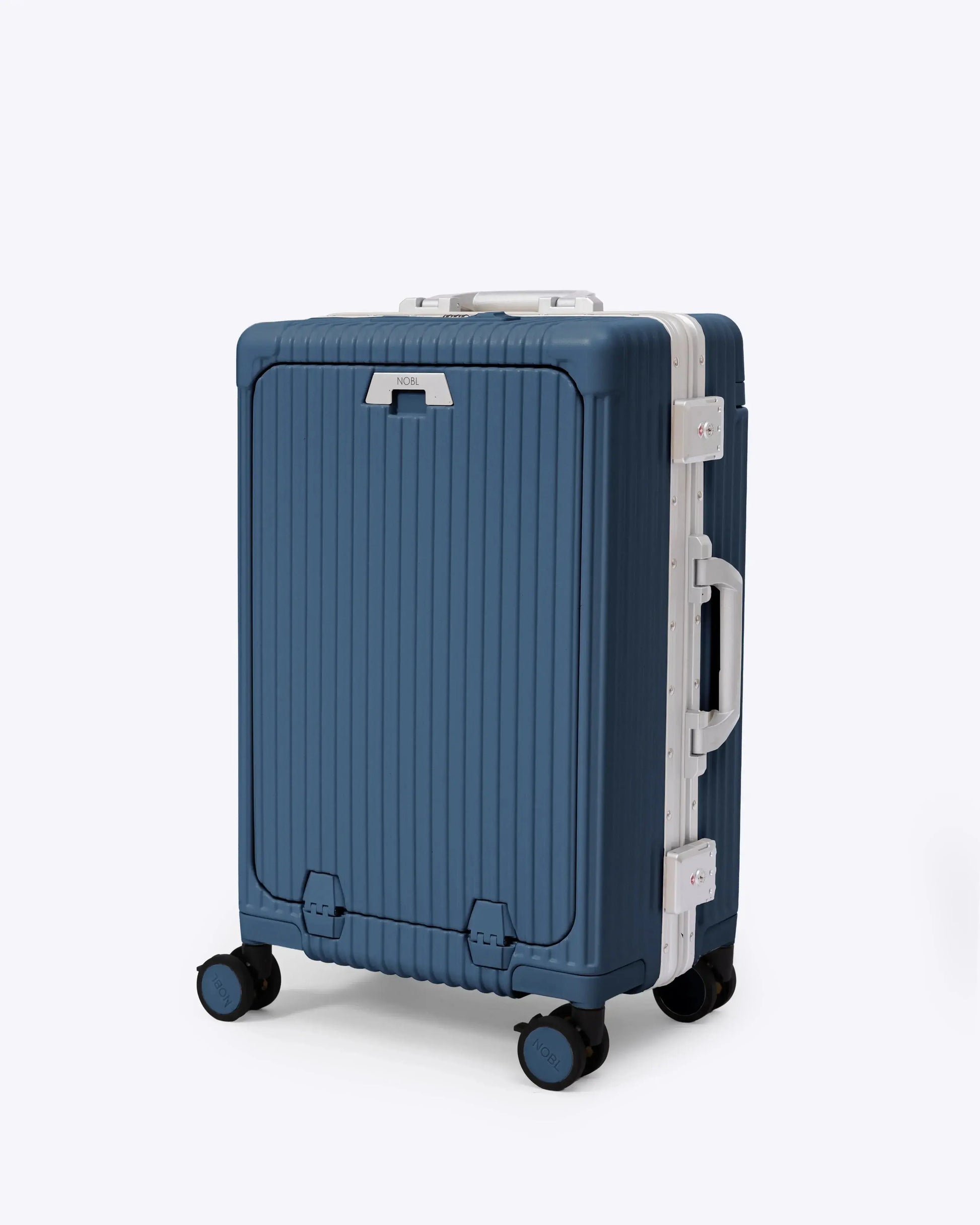 Carry-On: All-in-One Wide Handle nobltravel