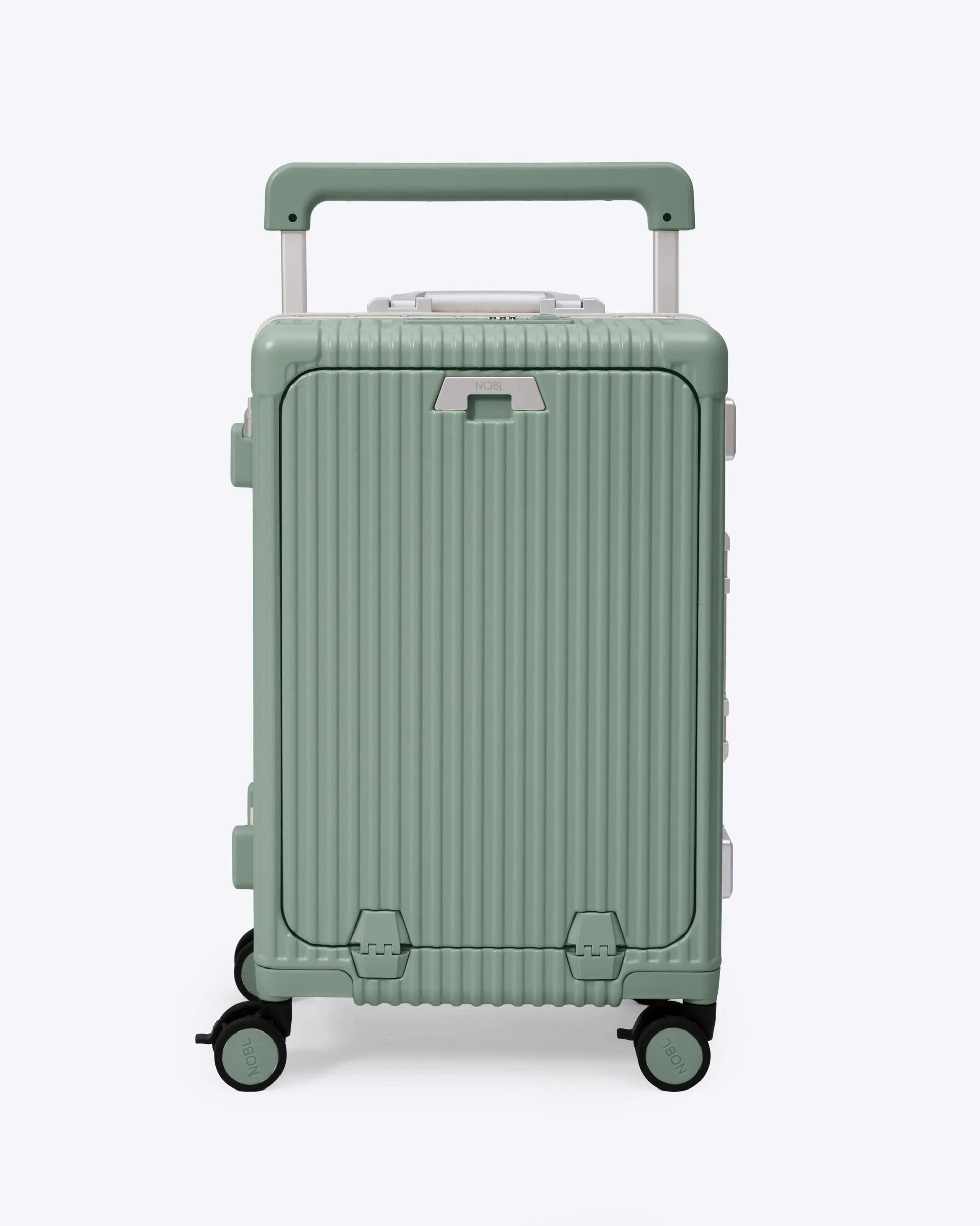 Carry-On: All-in-One Wide Handle nobltravel