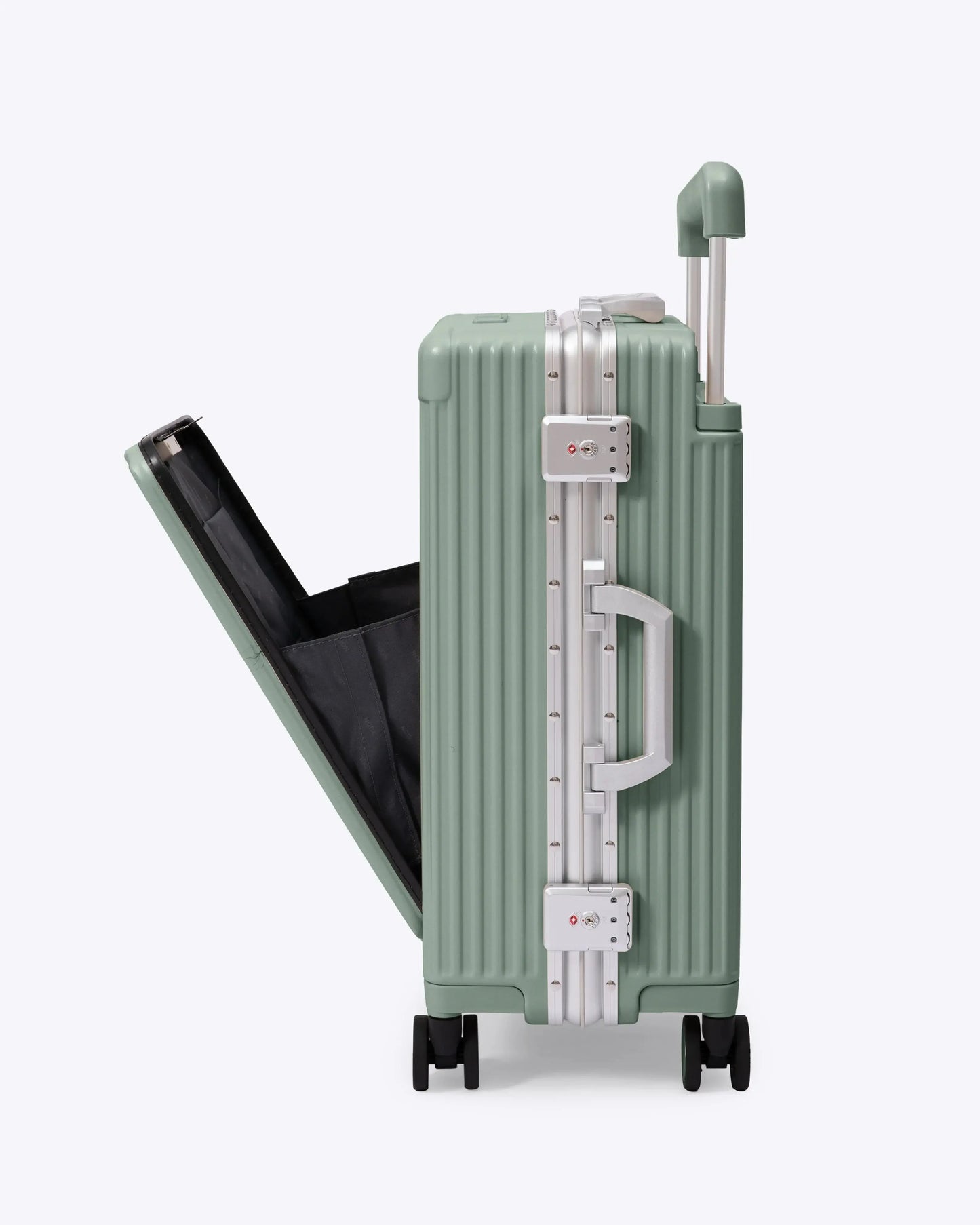 Carry-On: All-in-One Wide Handle nobltravel